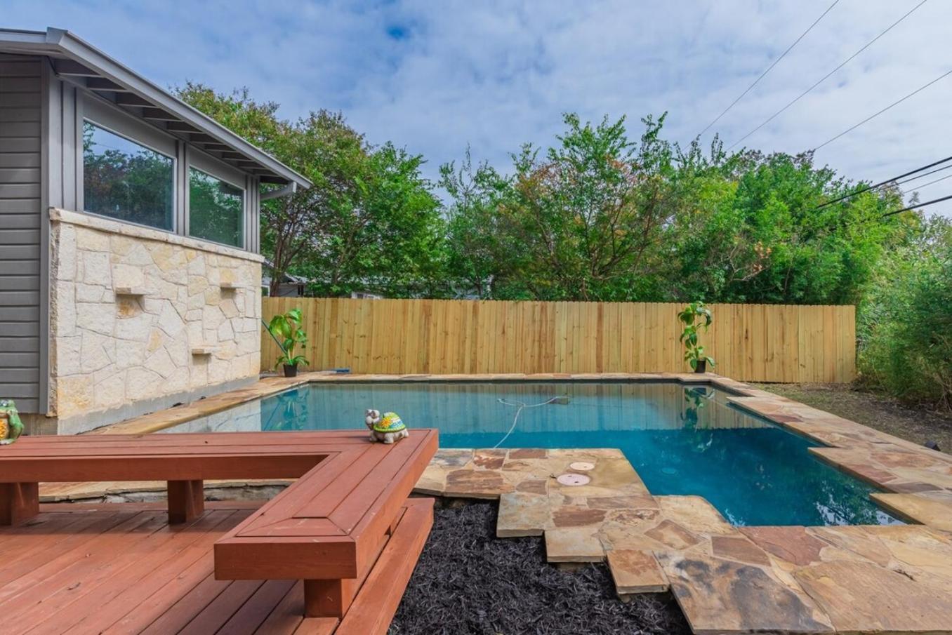 Serene Pool & Firepit In Stunning Home By Airport San Antonio Kültér fotó